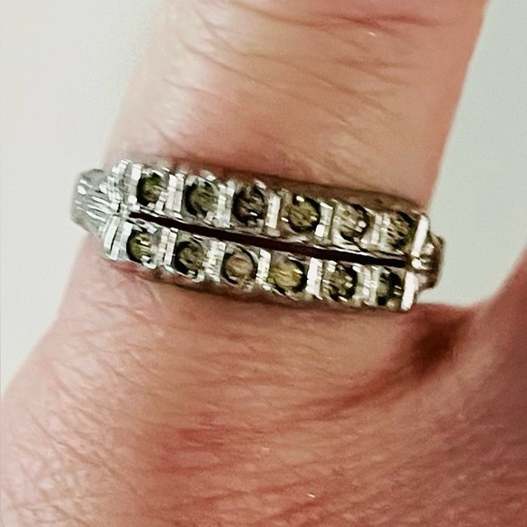 Sterling Silver Double Row Marcasite Band Ring, Size 6 - Picture 4 of 14